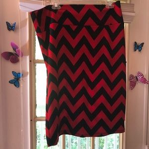 LuLaRoe Cassie skirt
